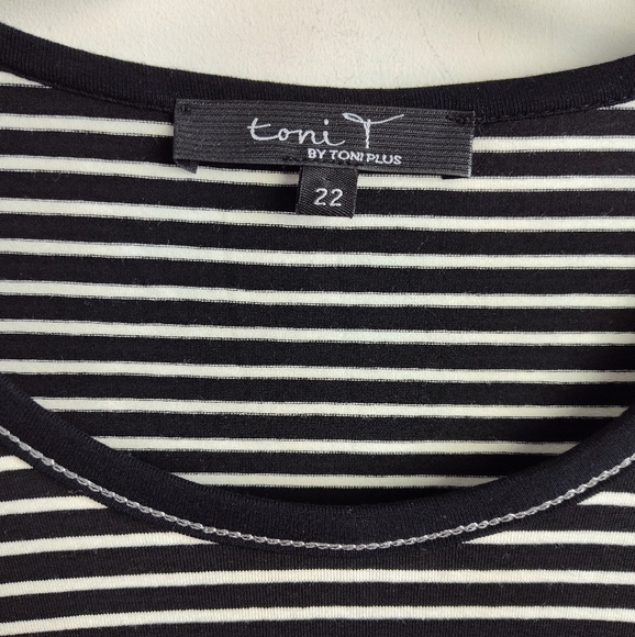 Toni T Plus Top black striped stretch tunic comfy decorative zipper size 22 - Picture 2 of 13